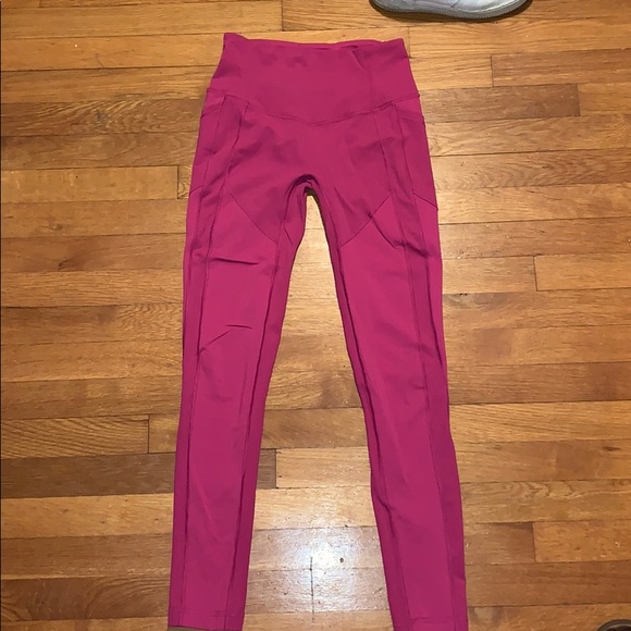 LuluLemon Leggins - Picture 1 of 4